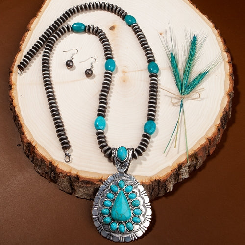 Wild Bloom Necklace
