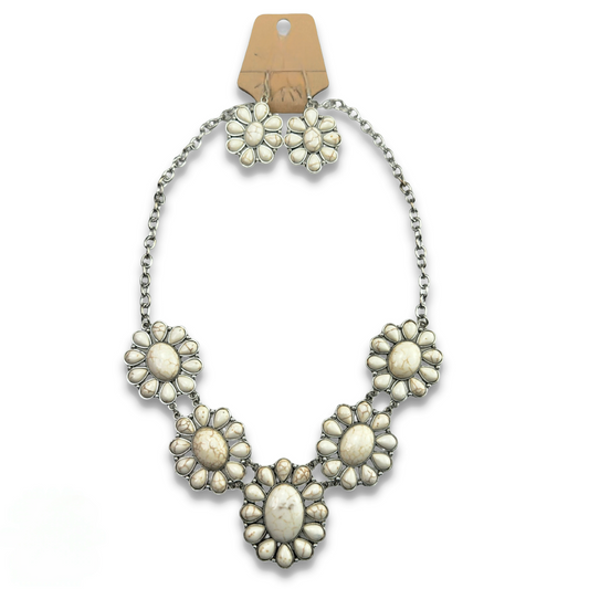 White Stone Flower Necklace